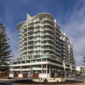 Oaks Glenelg Liberty Aparthotel